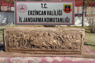 Erzincan'da, Sosyal Medya Üzerinden Lahit Mezarı Satmaya Çalışan Şahıs Yakalandı
