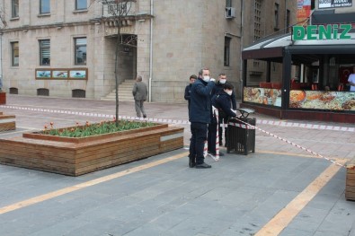 Giresun Belediyesi Uyarıları Dinlemeyen Vatandaşlara Meydanı Kapattı