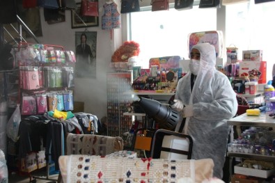 Varto'da İşyerleri Dezenfekte Edildi