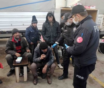 Aksaray'da Polis Ve Zabıta 65 Yaş Üstü Denetiminde