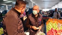MARKET - Antalya'da Zabıta, Pazarda Alışveriş Yapan 65 Yaş Ve Üstü Vatandaşları Uyardı