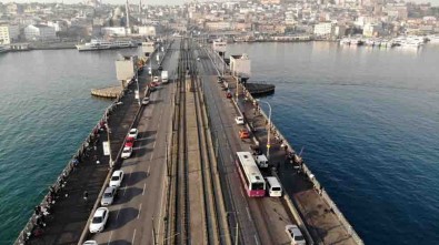 Olta Balıkçıları Korona Virüse Rağmen Tarihi Galata Köprüsü'nde