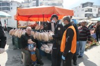 Pamukkale Belediyesi Risk Grubundaki Vatandaşlar İçin Pazara Çıktı