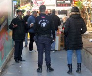 Polis Yaşlıları Parkta Uyarıp Evine Gönderdi