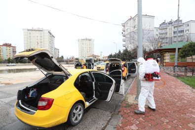 Şahinbey'deki Taksiler Ve Taksi Durakları Dezenfekte Edildi
