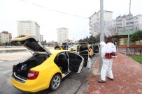 ŞAHINBEY BELEDIYESI - Şahinbey'deki Taksiler Ve Taksi Durakları Dezenfekte Edildi