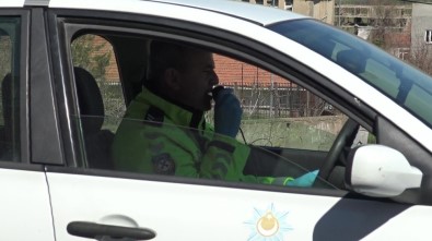 Gercüş Polisinden Korona Virüse Karşı Anonslu Önlem