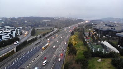 İstanbul'un Pazartesi Trafiğine 'Korona Virüs' Etkisi