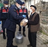 SAĞLIĞI MERKEZİ - Jandarmadan Alkışlanacak Hizmet