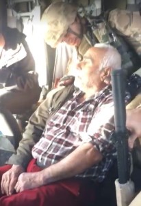 Kalp Krizi Geçiren Dede, Helikopterle Hastaneye Ulaştırıldı