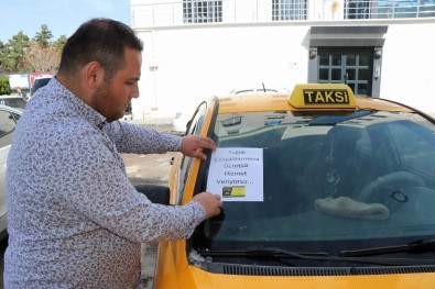 Sağlık Çalışanlarına Ücretsiz Taksi Hizmeti Veriyor