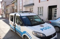 İSTİKLAL - Sahte Polis Yaşlı Kadını Dolandırdı