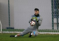 PARMAK - Uğurcan Çakır, Sosyal Medyada Sevenleriyle Buluştu