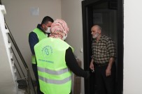 ALıŞVERIŞ - Arnavutköy Belediyesi Yaşlı Ve Hastaları Yalnız Bırakmadı