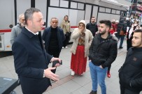 TOPLU TAŞIMA - Belediye Başkanı Sokağa Çıkan Halkı Böyle Uyardı