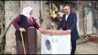 ÇAMAŞIR MAKİNESİ - Validen Çamaşır Makinesi İsteyen Yaşlı Kadının Talebi Yerine Getirildi