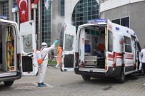 EDREMIT BELEDIYESI - Ambulanslar Dezenfekte Ediliyor