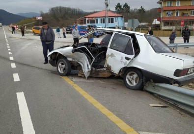 Bartın'da Trafik Kazası Açıklaması 1 Yaralı