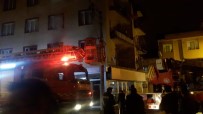 YANGINA MÜDAHALE - Bursa'da Yangın Mahalleliyi Sokağa Döktü