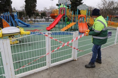 Büyükçekmece'de Çocuk Park Ve Oyun Alanları Kullanıma Kapatıldı