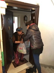 Halk Market'ten 60 Yaş Ve Üstüne Eve Teslim Hizmeti