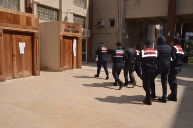 Jandarma, Hayvan Hırsızlarını Kameraları Didik Didik Edip Yakaladı