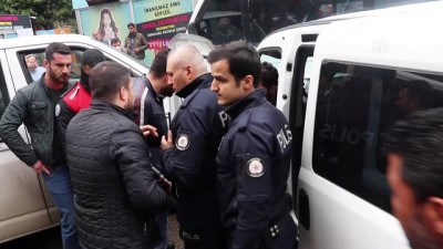 Adana'daki Trafik Kazasında İkisi Polis 3 Kişi Yaralandı