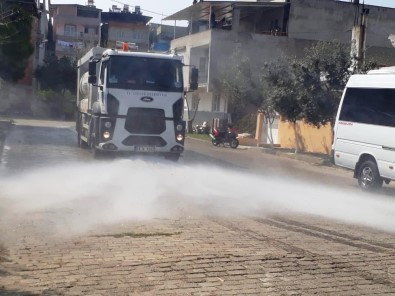 Efeler'de Dezenfekte Çalışmaları Devam Ediyor