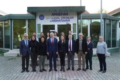 Ege Üniversitesi Rektörü Duyurdu Açıklaması 'Milli DNA Aşı Geliştirme Projesi Başlamıştır'