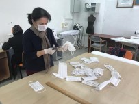 Günlük 500 Maske Üretiyorlar