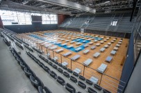 SAĞLIK HİZMETİ - Hırvatistan, Basketbol Sahasını Geçici Hastaneye Çevirdi