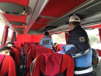 ŞEHİR İÇİ - İzmir Otogarında Virüse Karşı Yolcu Denetimi