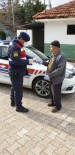 SOKAĞA ÇIKMA YASAĞI - Jandarma Timinden Yaşlılara Hizmet