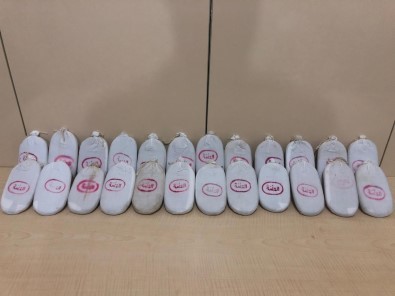 Reyhanlı'da 4 Kilo 350 Gram Takoz Esrar Ele Geçirildi