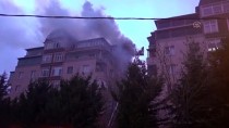 Sancaktepe'de Çatı Katında Çıkan Yangın Söndürüldü