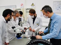 SOLUNUM CİHAZI - Selçuk Bayraktar İlk Kez Paylaştı