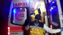 DİREKSİYON - İETT Otobüsüyle Çekici Kamyonetin Karıştığı Kazada 1 Kişi Yaralandı