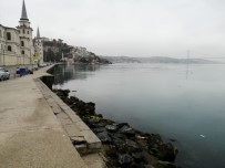 BALIK TUTMAK - Korona Virüs Nedeniyle Kuleli Sahil Boş Kaldı