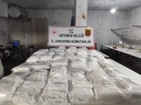 JANDARMA KOMUTANLIĞI - Köyde İzinsiz Koruyucu Maske Üreten İşletmeye Operasyon