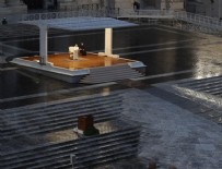 SÜPERMARKET - Papa'dan boş San Pietro Meydanı'nda salgına karşı dua