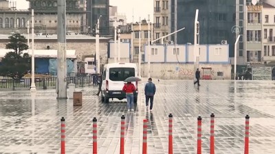 İstanbullular, Uyarıları Dinledi 'Evde Kaldı'