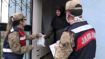 JANDARMA ASTSUBAY - Jandarma İhtiyaçlarını Karşıladığı Yaşlılara Devletin Şefkatli Elini Uzatıyor