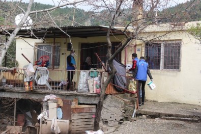 Onikişubat Belediyesi'nden Yaşlılara Yardım Eli