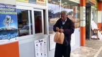 AHMET YıLDıZ - Osmaniye'de Bir Fırıncıdan Evden Çıkamayanlara Ve İhtiyaç Sahiplerine Ücretsiz Ekmek