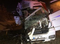 ADLİ TIP KURUMU - Ankara'da korkunç trafik kazası: 2 ölü, 1 yaralı