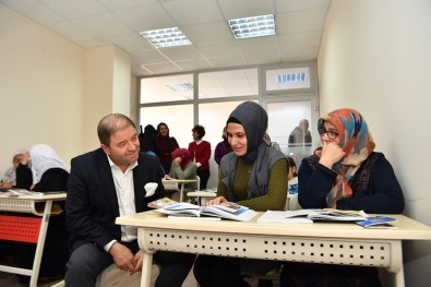 Kadınlar, 'Maltepe Kadın Forumu'Nda Buluşuyor