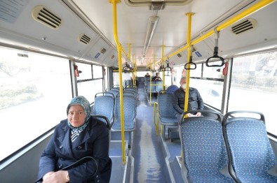 Başkent'te Toplu Taşıma Araçlarını Kullanan Vatandaşların Sayısı Yüzde 84 Azaldı