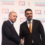 ULUSA SESLENİŞ - Erdoğan'ın Çağrısına Cevap Veren Belediye Başkanı 1 Aylık Maaşını Bağışladı