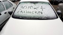 YAĞAN - Erzincan Güne Kar Yağışıyla Uyandı