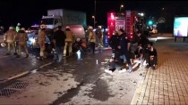 KENNEDY CADDESI - Fatih'te Trafik Kazası Açıklaması 1 Ölü, 3 Yaralı